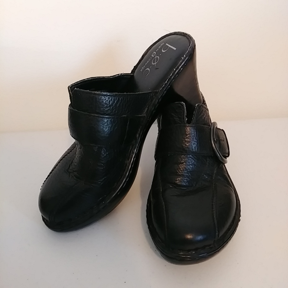 BOC Heeled Mule Clogs Black Leather Size 6